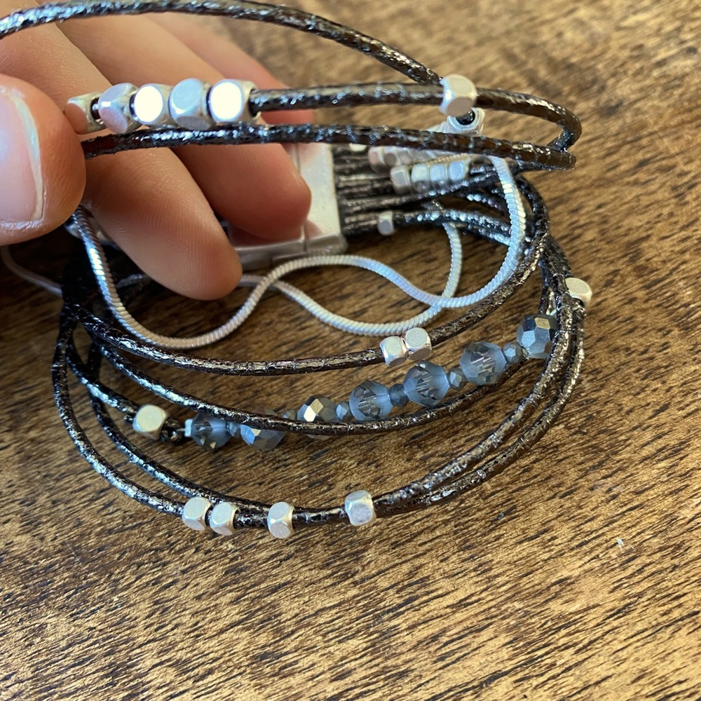 Magnetic bracelet
